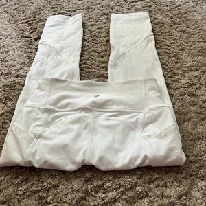 Lululemon all the right places size 6